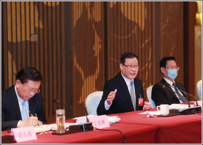 应勇参加武汉代表团审议:做强龙头地位,发挥“主引擎”作用! 应勇参加武汉代表团审议:做强龙头地位,发挥“主引擎”作用!